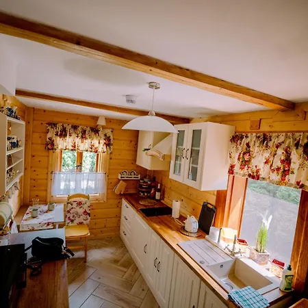 Klimatyczna Willa Z Bali Na Roztoczu Sulow  Exterior foto
