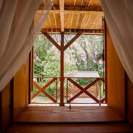 Klimatyczna Willa Z Bali Na Roztoczu Sulow  Exterior foto