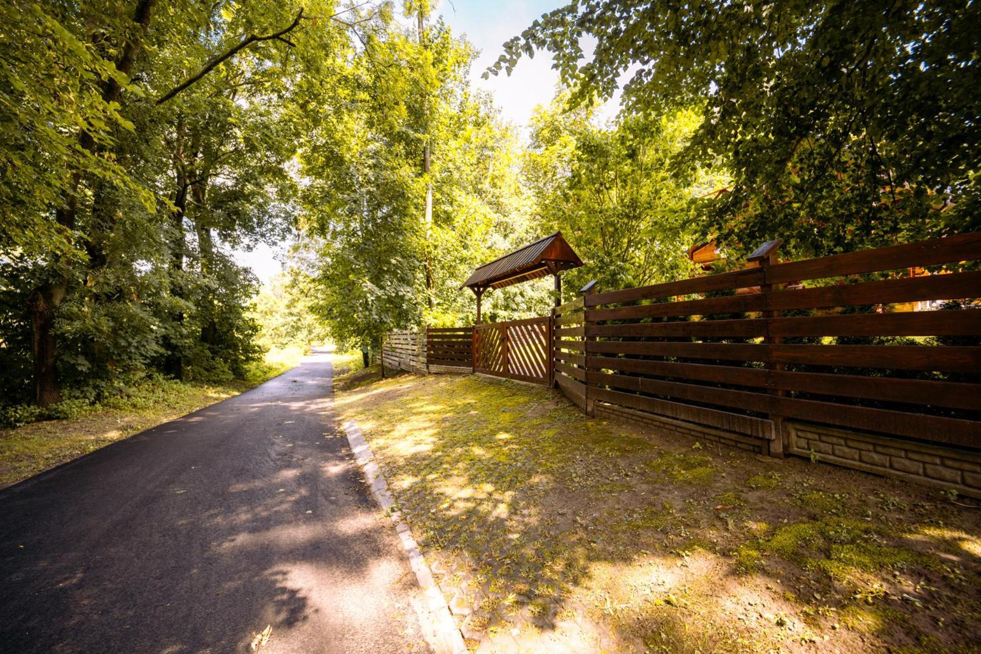 Klimatyczna Z Bali Na Roztoczu Villa *